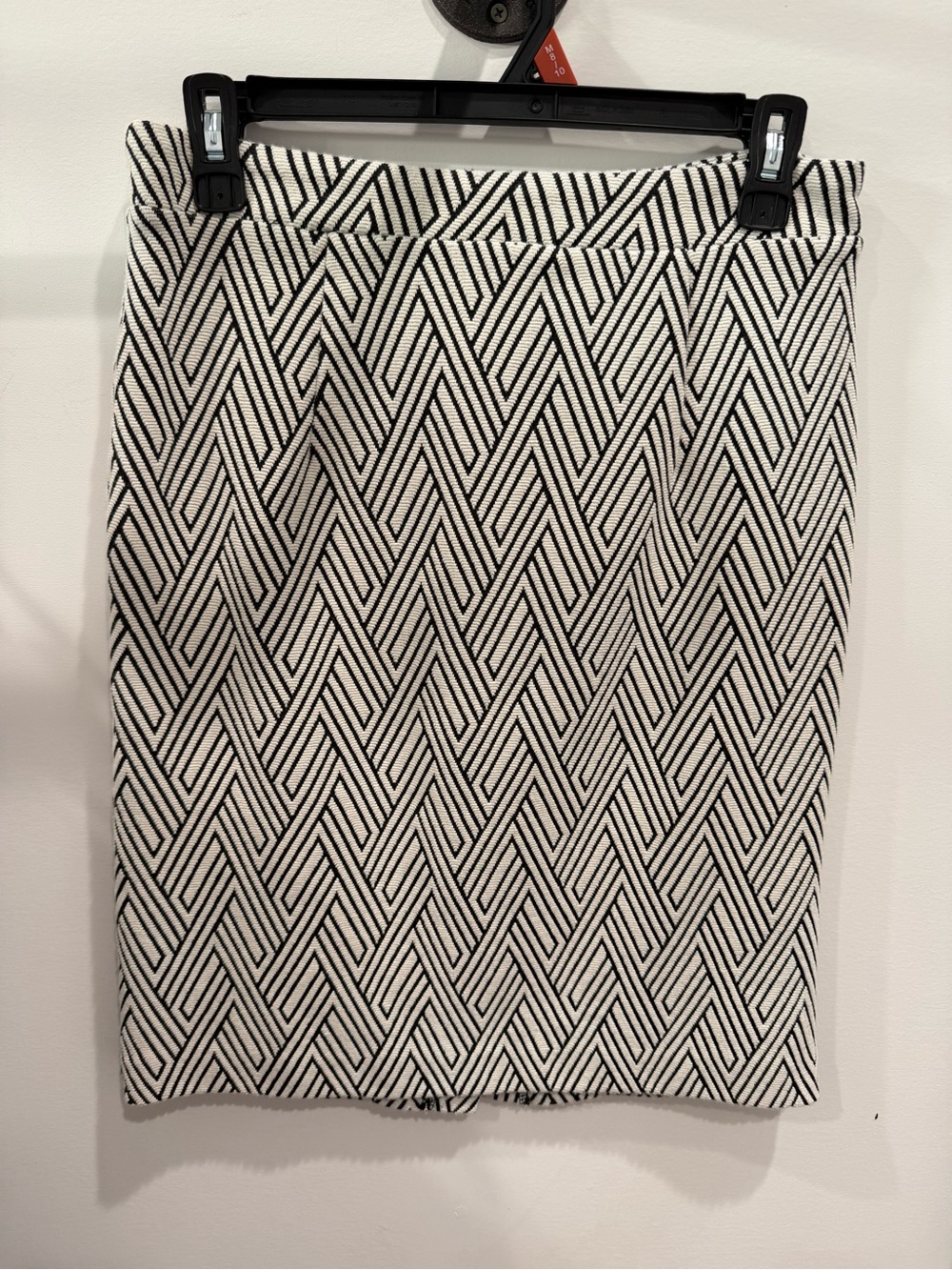 Banana Republic Black and White Geometric Pencil Skirt